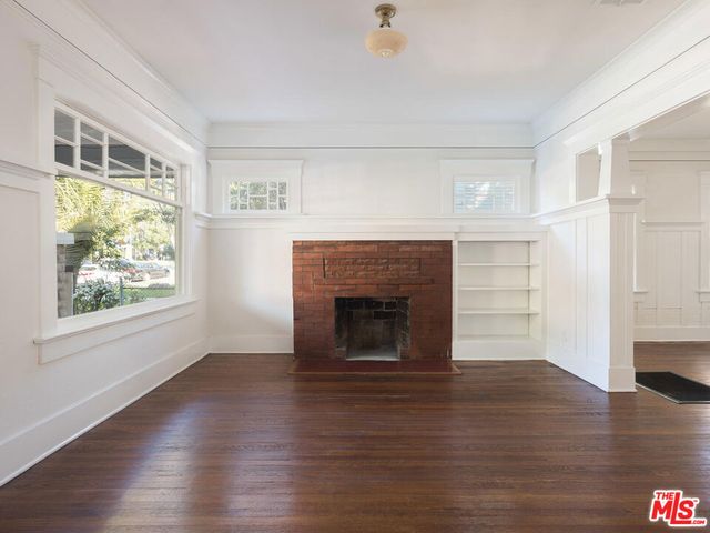 412 W Windsor Road, Glendale, CA 91204