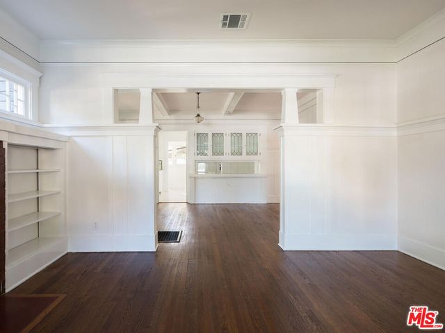 412 W Windsor Road, Glendale, CA 91204