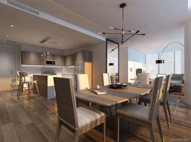 2717 42nd Road 7E, Long Island City, NY 11101