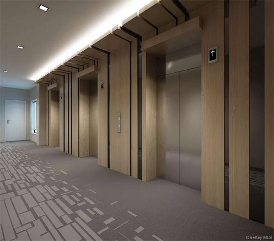 2717 42nd Road 7E, Long Island City, NY 11101