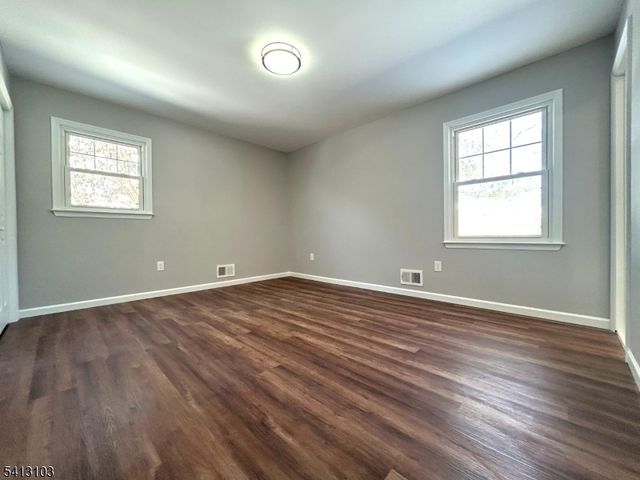 4 Dorothea Ter, Lawrence Twp., NJ 08648