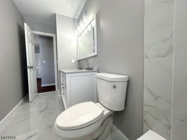 4 Dorothea Ter, Lawrence Twp., NJ 08648