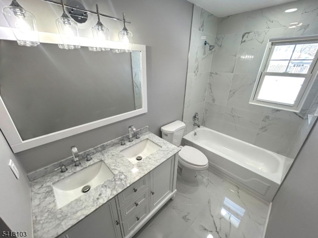 Image 29 of property listing at 4 Dorothea Ter, Lawrence Twp., NJ 08648