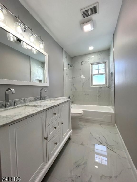 Image 30 of property listing at 4 Dorothea Ter, Lawrence Twp., NJ 08648