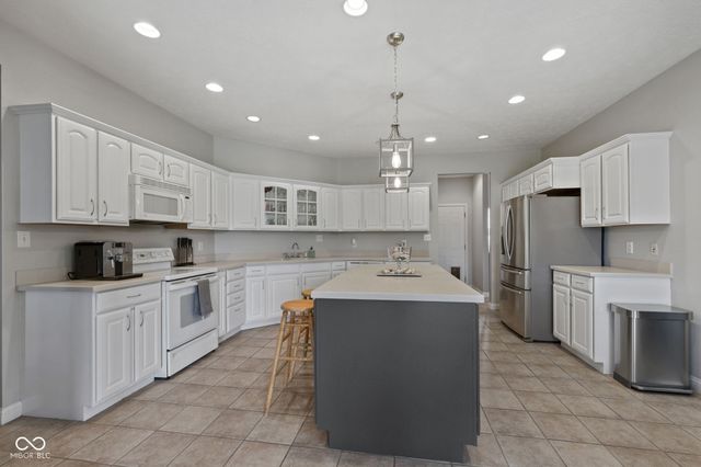 4814 S 550 W, New Palestine, IN 46163