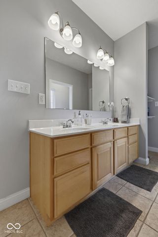 4814 S 550 W, New Palestine, IN 46163