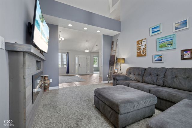 4814 S 550 W, New Palestine, IN 46163