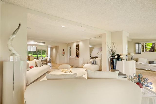 4803 Esedra Court, Lake Worth, FL 33467