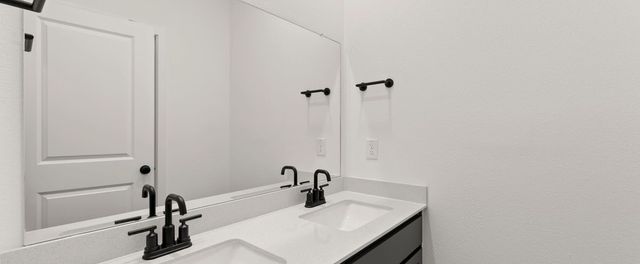 1011 Colgate Circle, Princeton, TX 75407