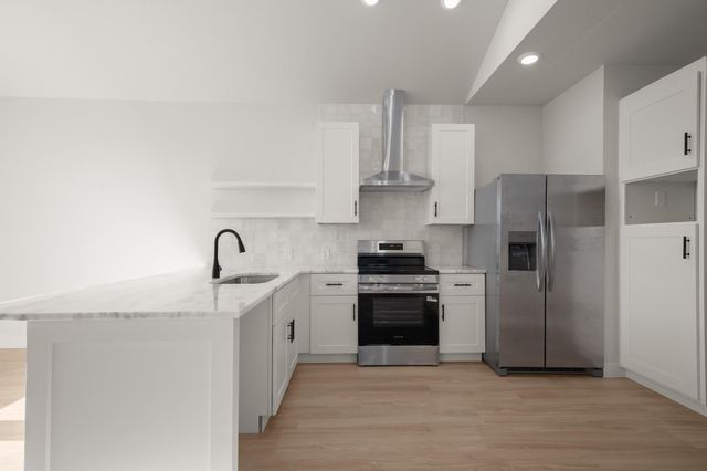 306 S Avenue P Ave A, Marble Falls, TX 78654