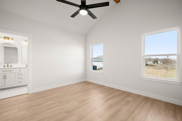 306 S Avenue P Ave A, Marble Falls, TX 78654