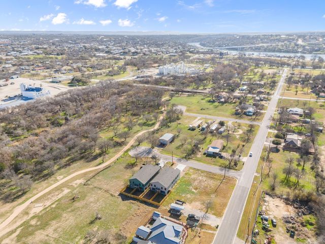 306 S Avenue P Ave A, Marble Falls, TX 78654