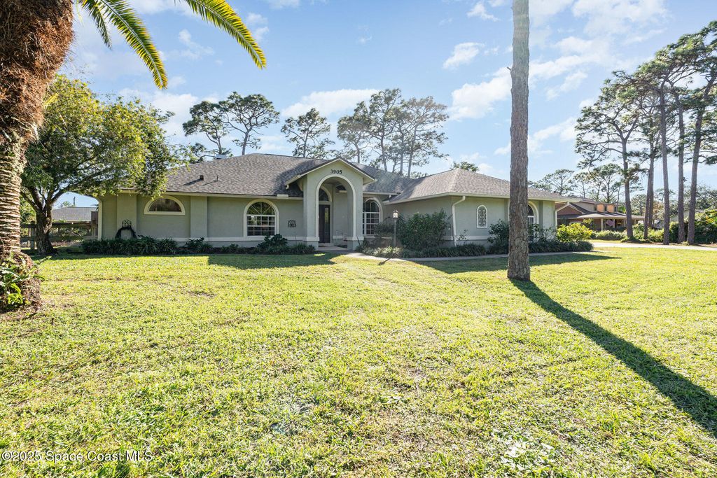 3905 Turkey Point Drive, Melbourne, FL 32934