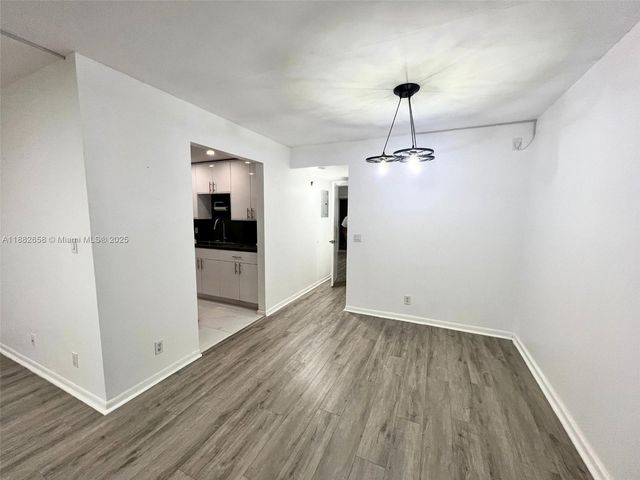 200 SW 132nd Way 203L, Pembroke Pines, FL 33027