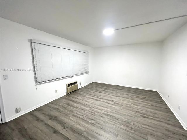 200 SW 132nd Way 203L, Pembroke Pines, FL 33027