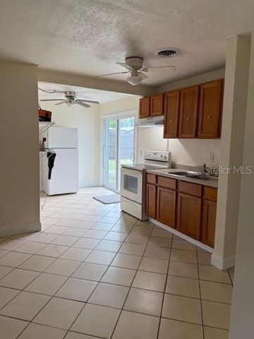 700 HILLVIEW DRIVE, Altamonte Springs, FL 32714