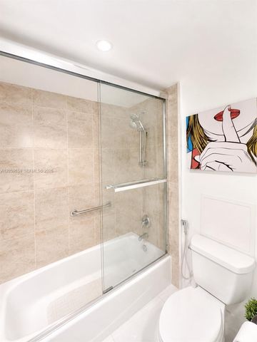 401 69th St 304, Miami Beach, FL 33141