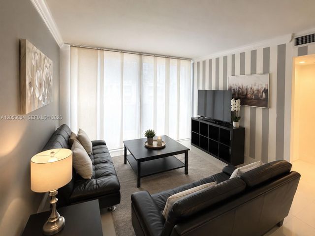 401 69th St 304, Miami Beach, FL 33141