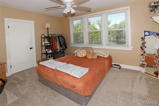 6772 Bartmer Avenue, University City, MO 63130