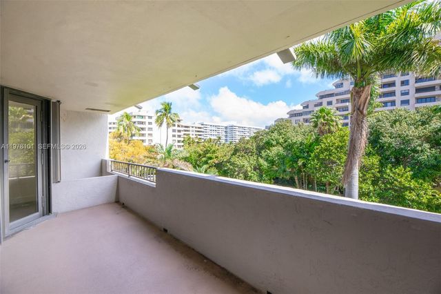 161 Crandon Blvd 324, Key Biscayne, FL 33149