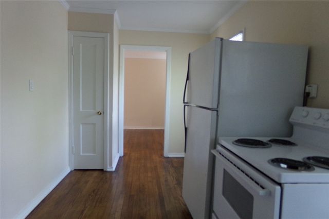 2007 Tremont Avenue C, Fort Worth, TX 76107