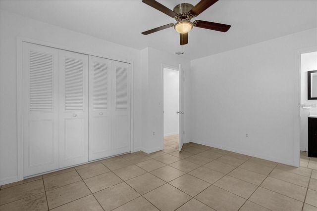 5214 KEMPSTON DRIVE, Orlando, FL 32812