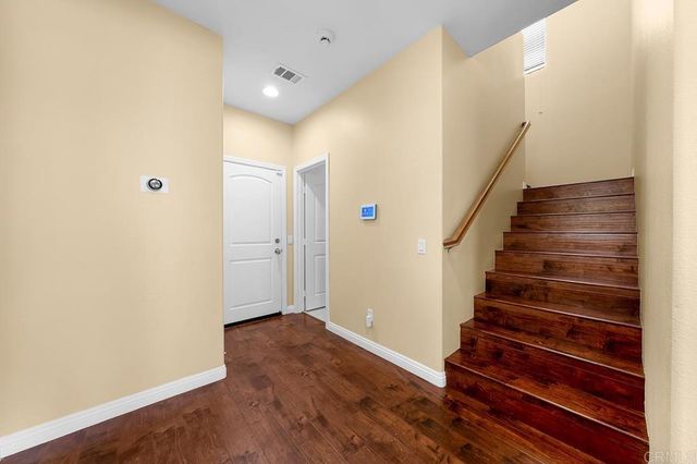 1217 Cathedral Oaks Rd, Chula Vista, CA 91913