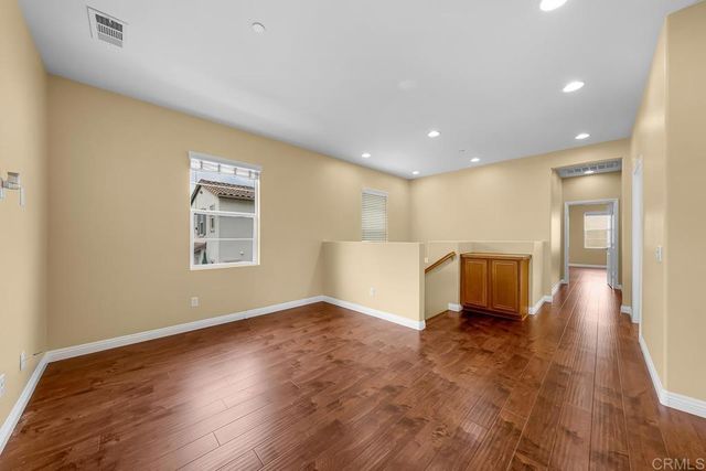1217 Cathedral Oaks Rd, Chula Vista, CA 91913