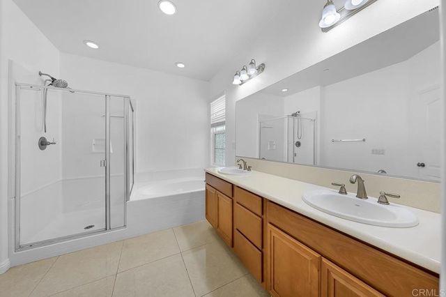 1217 Cathedral Oaks Rd, Chula Vista, CA 91913