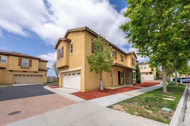 1217 Cathedral Oaks Rd, Chula Vista, CA 91913