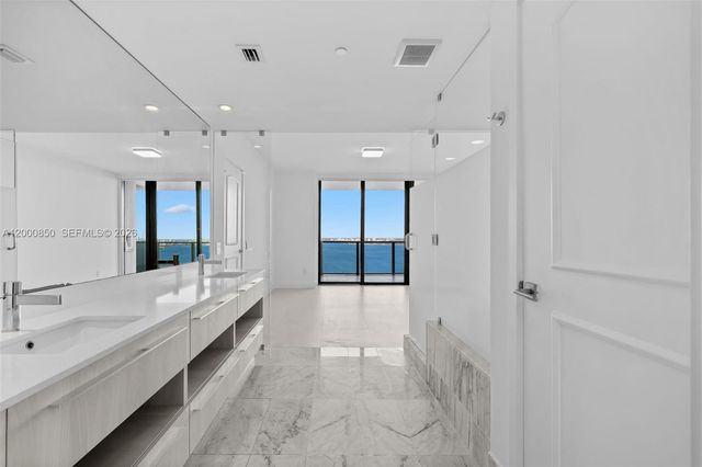 3131 NE 7th Ave 3306, Miami, FL 33137