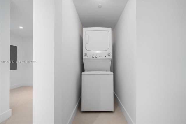 3131 NE 7th Ave 3306, Miami, FL 33137