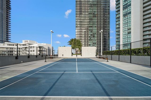 3131 NE 7th Ave 3306, Miami, FL 33137