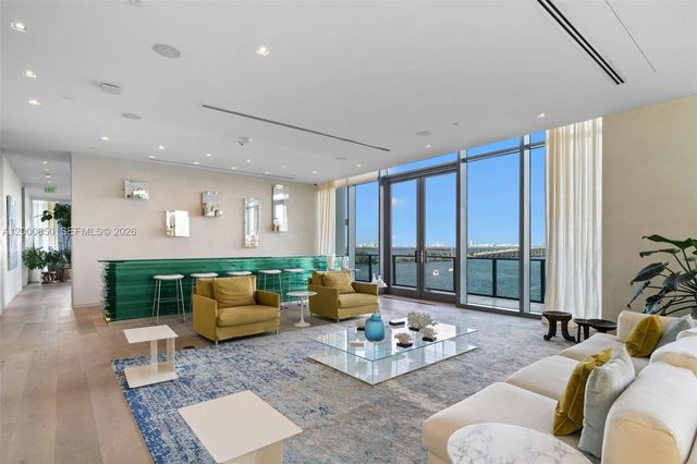 3131 NE 7th Ave 3306, Miami, FL 33137