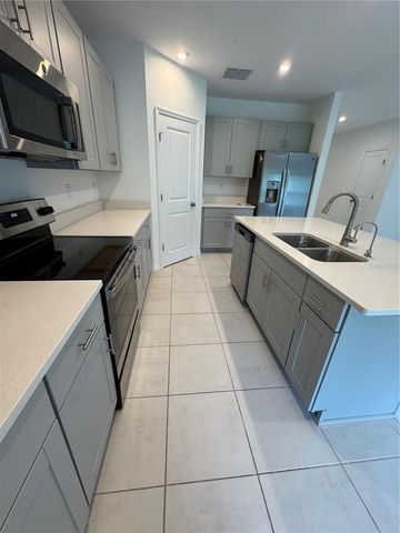 356 CITRINE LOOP, Kissimmee, FL 34758