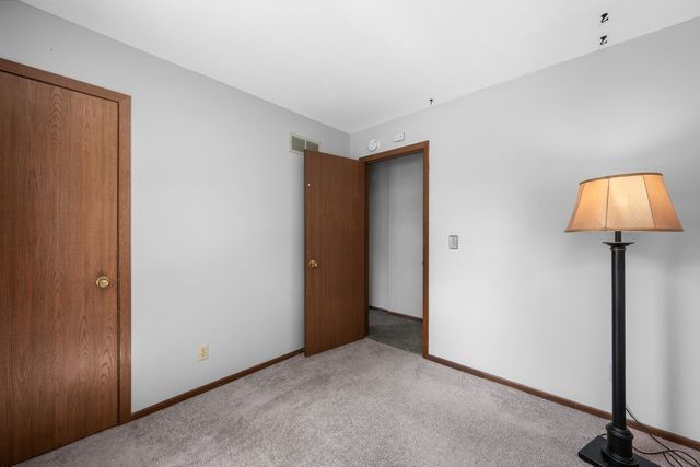 2616 Sheffield Drive, Davenport, IA 52806