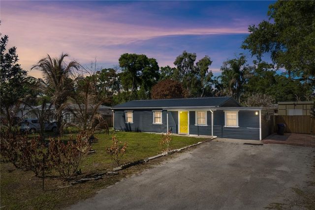 1665 28th Avenue, Vero Beach, FL 32960