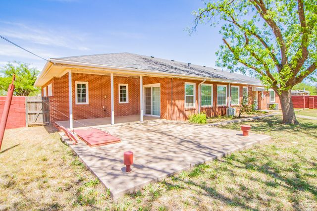 4831 10th Street, Lubbock, TX 79416