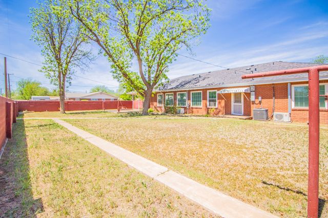 4831 10th Street, Lubbock, TX 79416