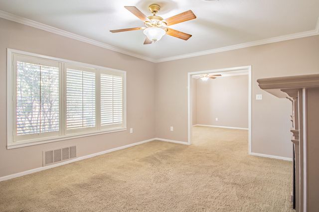 4831 10th Street, Lubbock, TX 79416