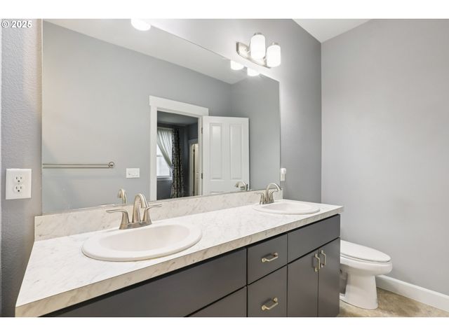 3569 Ne JOEL St, Mc Minnville, OR 97128