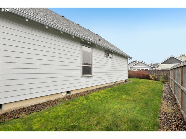 3569 Ne JOEL St, Mc Minnville, OR 97128