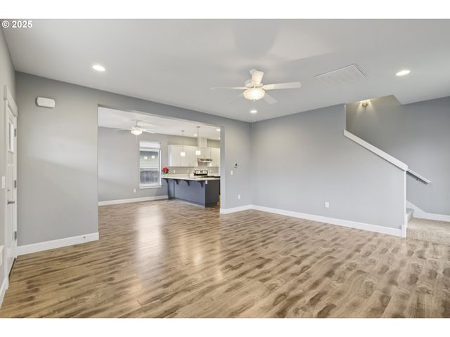 3569 Ne JOEL St, Mc Minnville, OR 97128