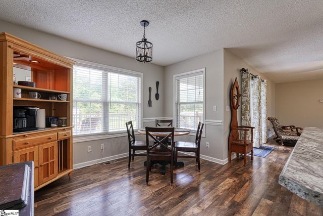 103 Cheyenne Ridge Trail, Campobello, SC 29322