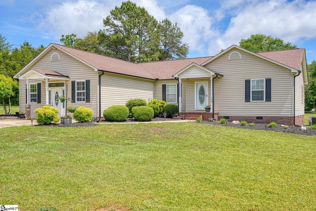 103 Cheyenne Ridge Trail, Campobello, SC 29322