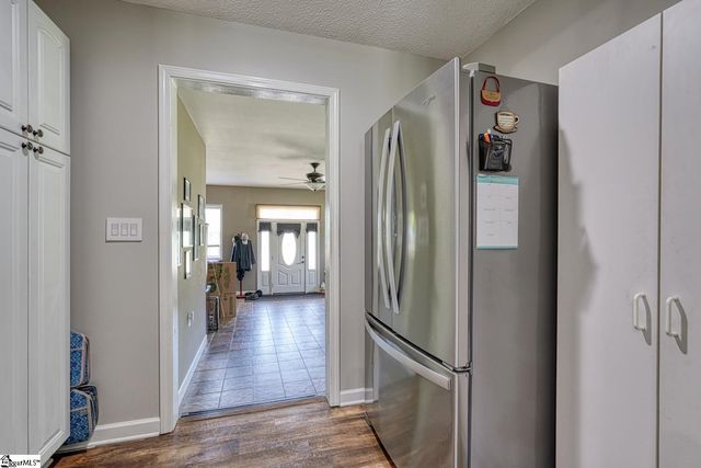 103 Cheyenne Ridge Trail, Campobello, SC 29322