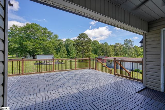 103 Cheyenne Ridge Trail, Campobello, SC 29322