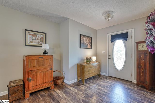 103 Cheyenne Ridge Trail, Campobello, SC 29322