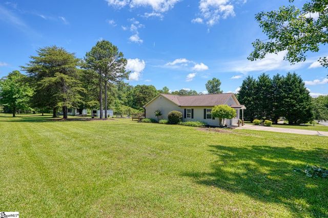 103 Cheyenne Ridge Trail, Campobello, SC 29322