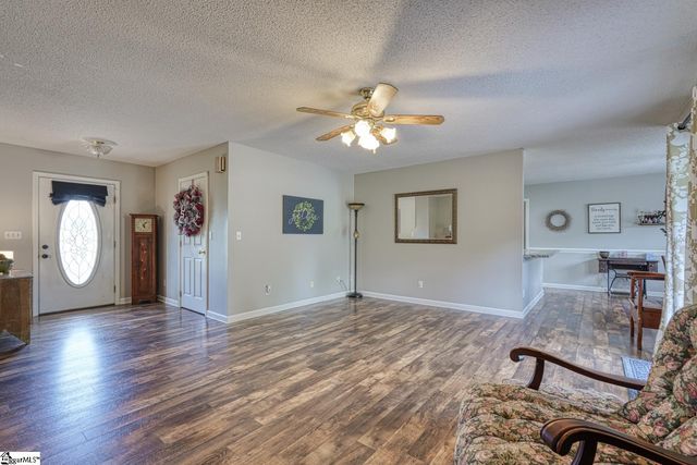 103 Cheyenne Ridge Trail, Campobello, SC 29322